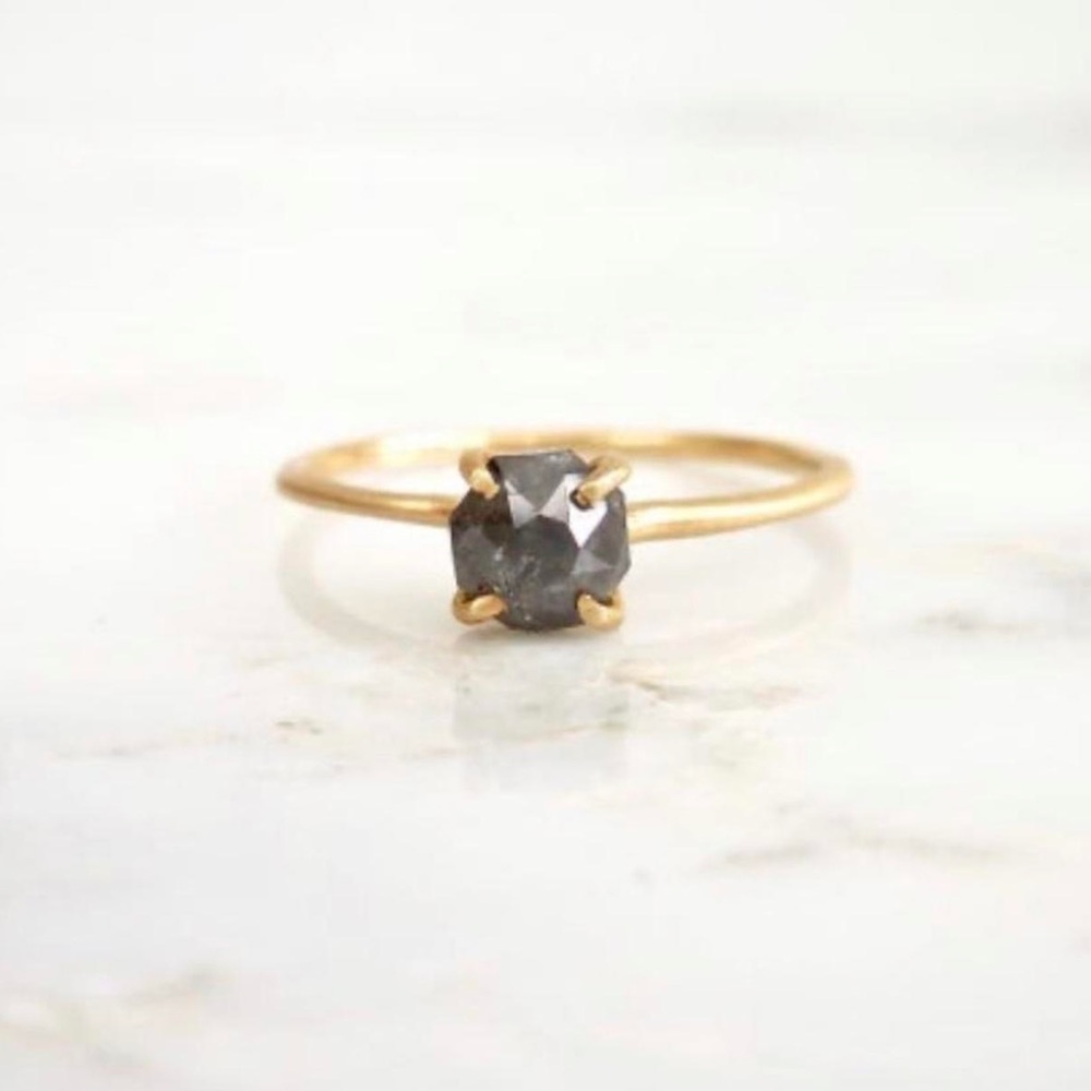 ✨💎 Incredible Salt & Pepper Diamond Ring 💎✨
